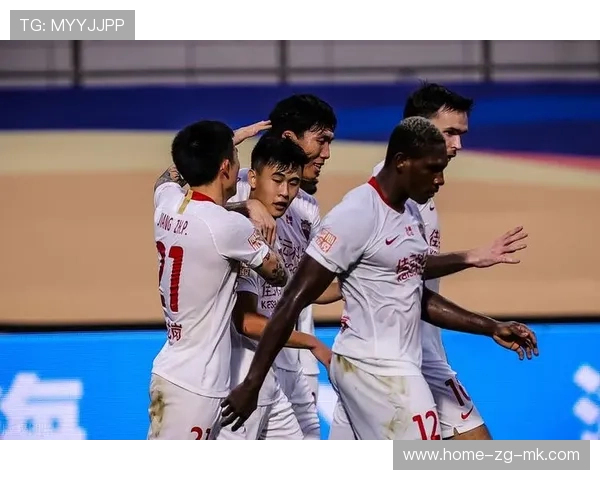 河南队周大地试训抢眼，弧顶低射贴柱入网